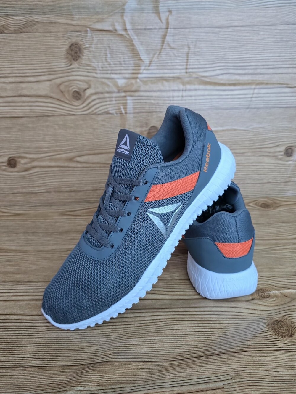 Reebok Classic Flexagon Energy
